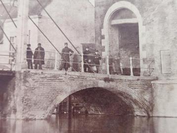 A200 Dordrecht Spuipoort Brug 36,5 x 26,5 cm 1880 beschikbaar voor biedingen