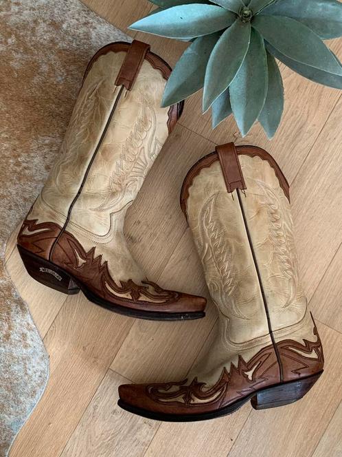 Sendra cowboylaarzen 39 western boots bohemian laarzen, Kleding | Dames, Schoenen, Zo goed als nieuw, Hoge laarzen, Beige, Ophalen of Verzenden