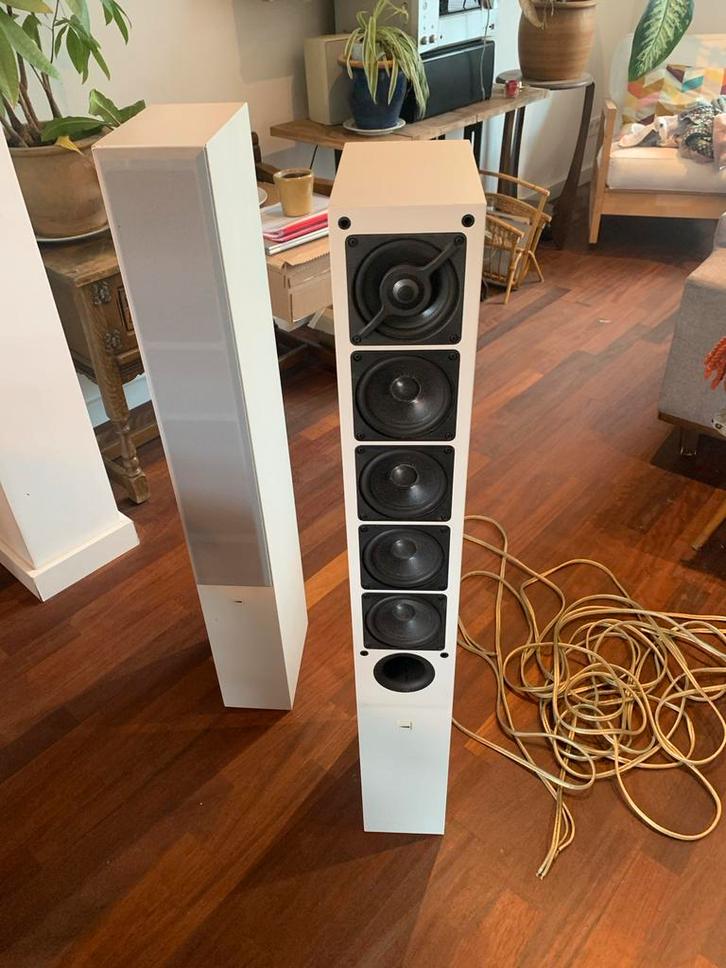 Canton Karat M40 luidsprekers + Oehlbach kabels, Audio, Tv en Foto, Luidsprekers, Gebruikt, Front, Rear of Stereo speakers, 120 watt of meer