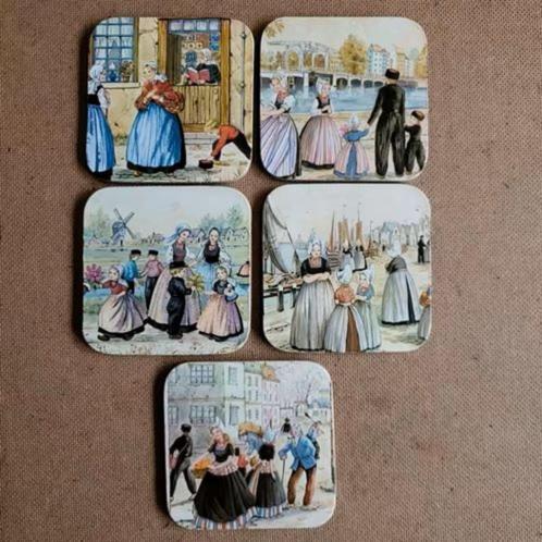 Verschillende onderzetters., Huis en Inrichting, Woonaccessoires | Onderzetters, Glas of Kopje, Ophalen of Verzenden