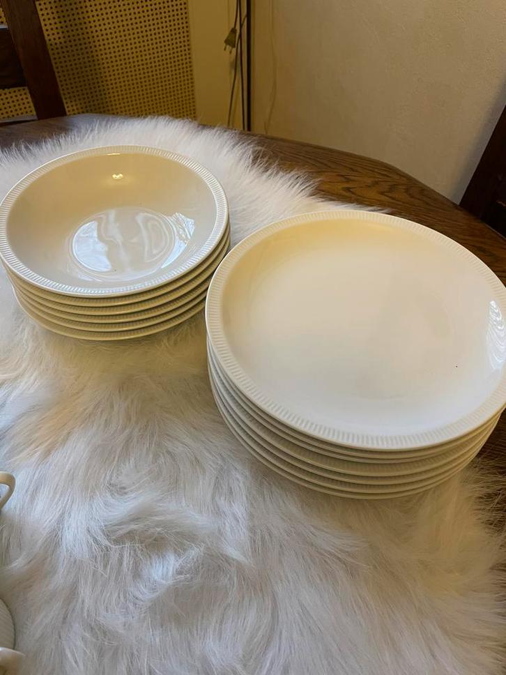 Arzberg servies, Verzamelen, Porselein, Kristal en Bestek, Zo goed als nieuw, Overige typen, Porselein, Ophalen