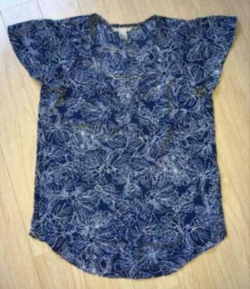 NIEUW blauw blousje met v-hals en korte mouw , maat 34 beschikbaar voor biedingen
