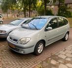 Renault Scénic 1.6 nieuwe APK, banden, beurt + trekhaak, Stof, 1225 kg, 4 cilinders, Origineel Nederlands