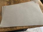Als nieuw; 8 grijze placemats, Ophalen, Zo goed als nieuw, Bord
