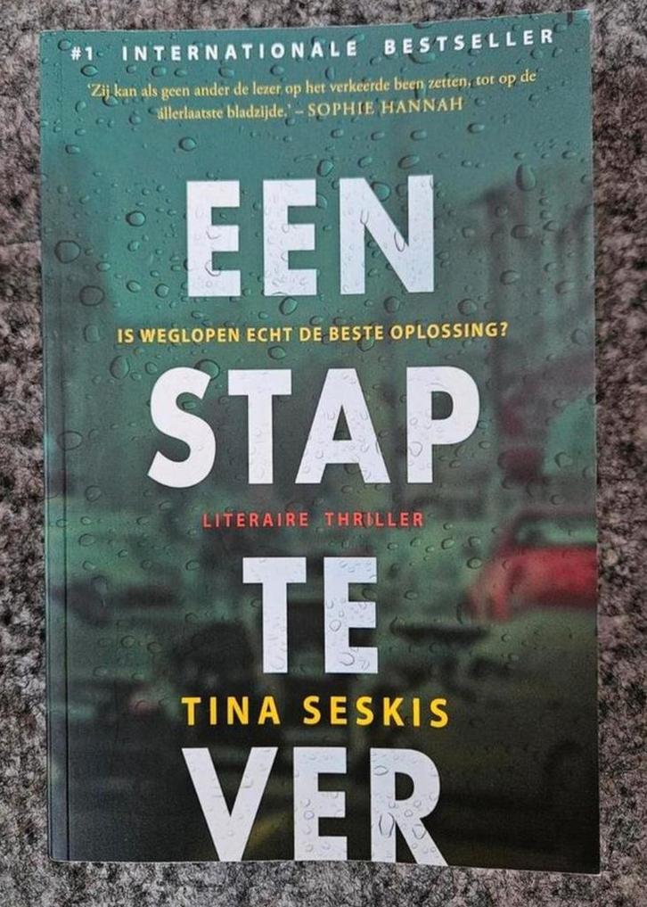 Tina Seskis - Een stap te ver, Boeken, Thrillers, Zo goed als nieuw, Ophalen of Verzenden