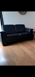 Zwart leren bank , 2 zits, Ophalen, Zo goed als nieuw, Leer