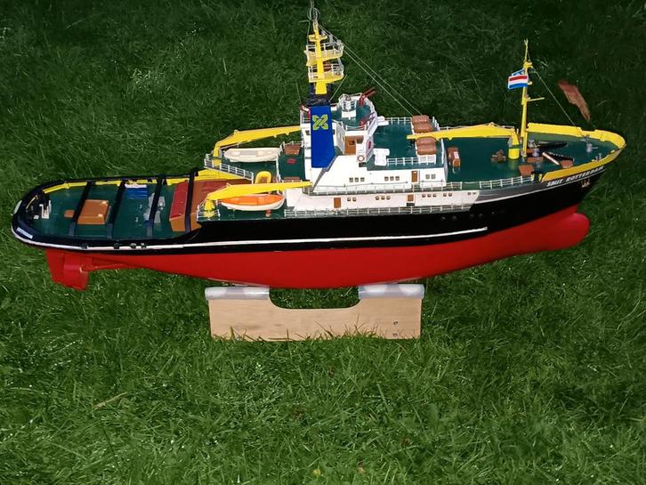 Prachtig Smit Rotterdam, aantal nieuw onderdelen in, Hobby en Vrije tijd, Modelbouw | Boten en Schepen, Zo goed als nieuw, Overige merken