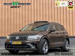 Volkswagen Tiguan 1.4 TSI ACT R-line | Panoramadak | Adaptiv, 4 cilinders, Alcantara, Origineel Nederlands, SUV of Terreinwagen