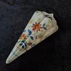 Oud/antiek 'plateel'puntzakje, Ophalen of Verzenden