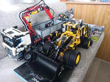 Grote Lego technisch partij. Met 2x buwizz 2.0 beschikbaar voor biedingen