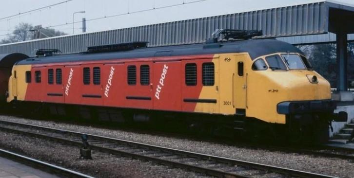 Philotrain motorPost gezocht  bruin of rood/geel, Hobby en Vrije tijd, Modeltreinen | H0, Locomotief, Gelijkstroom, Overige merken