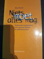 Kees Roest - Niets moet, alles mag, Boeken, Ophalen of Verzenden, Zo goed als nieuw, Kees Roest