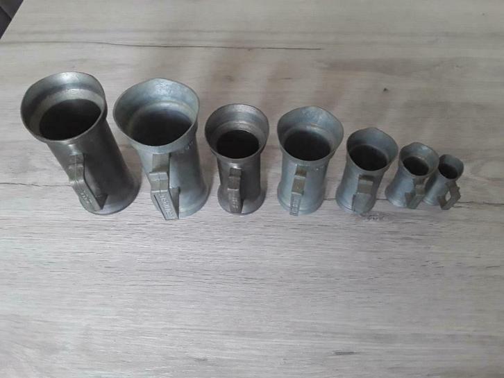 Curiosa: Tinnen bekers, Antiek en Kunst, Antiek | Tin, Ophalen of Verzenden
