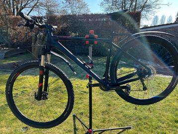 Cube mountainbike 29” – Deore XT – RockShox beschikbaar voor biedingen
