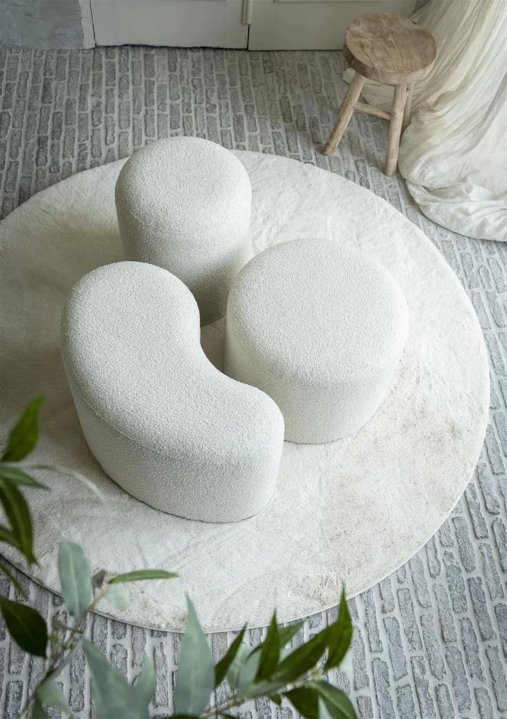 Coco Maison Poef Kay Bouclé Crème 45x45x35 cm, Huis en Inrichting, Banken | Voetenbanken en Poefen, Nieuw, Minder dan 50 cm, Minder dan 50 cm