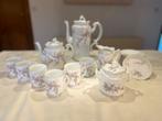 Mooi porseleinen koffie- en thee servies R/C Louis XIV, Ophalen, Porselein, Overige stijlen, Kop(pen) en/of Schotel(s)