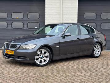 VERKOCHT!!! BMW 3-Serie 330i AUT PDC TREKHAAK ORIG NL beschikbaar voor biedingen