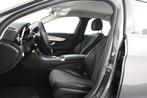 Mercedes-Benz C-klasse 180 Premium | Trekhaak | Org NL | Nav, Automaat, 65 €/maand, Leder en Stof, Bedrijf