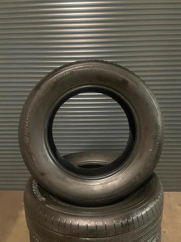 Zomerbanden set HANKOOK 215/65/R17 99H beschikbaar voor biedingen