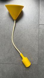Gele retro hanglamp, Huis en Inrichting, Lampen | Hanglampen, Kunststof, Gebruikt, Ophalen of Verzenden, Minder dan 50 cm