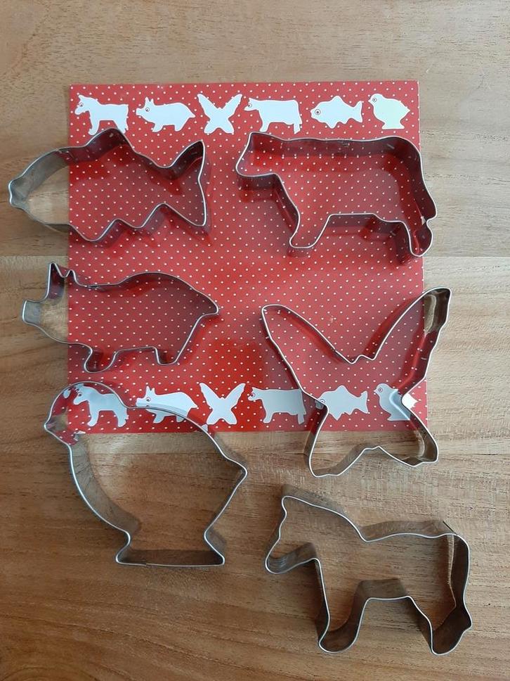 Dieren uitsteekvormpje om leuke en lekkere koekjes te bakken, Hobby en Vrije tijd, Taarten en Cupcakes maken, Zo goed als nieuw