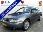 Audi A3 1.6 Attraction Airco/Alu wielen/CV/El.ramen, Auto's, Audi, Voorwielaandrijving, Stof, Gebruikt, Zwart