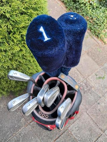 

Complete Golfset yonex heren beschikbaar voor biedingen