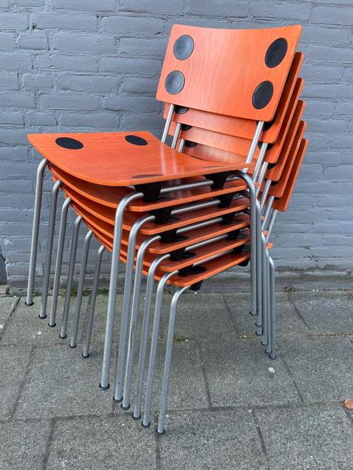 Vintage design ANNETTE VAN CITTERS stapelstoelen, Huis en Inrichting, Stoelen, Gebruikt, Vijf, Zes of meer stoelen, Hout, Overige kleuren