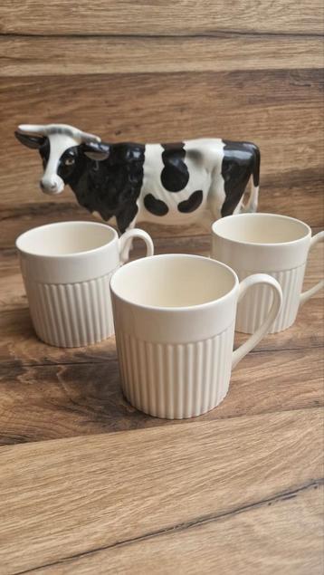 Wedgwood Edme bekers container mokken rechte bekers beschikbaar voor biedingen