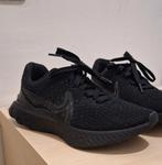 Nike epic react maat 39 zo goed als nieuw, Ophalen of Verzenden, Zo goed als nieuw, Zwart, Sneakers of Gympen