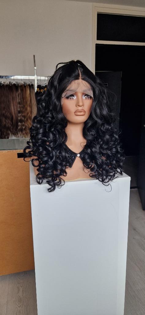 Basic Lace Pruik: Zwart, krul, voller model!, Sieraden, Tassen en Uiterlijk, Uiterlijk | Haarverzorging, Nieuw, Pruik of Haarverlenging