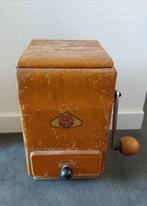 Vintage PeDe koffiemolen van hout., Ophalen of Verzenden