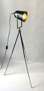 driepoot statief Contessa-Nettel jaren ’20 vintage + lamp, Gebruikt, 100 tot 150 cm, Ophalen of Verzenden, Metaal