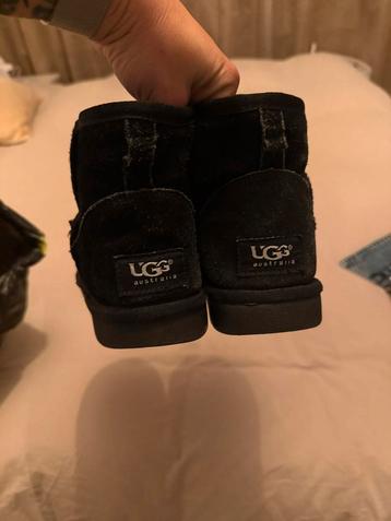 Namaak Uggs Kort Zwart Maat 38 beschikbaar voor biedingen
