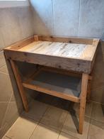 Commode met toebehoren, 75 tot 100 cm, 90 tot 105 cm, 50 tot 70 cm, Gebruikt