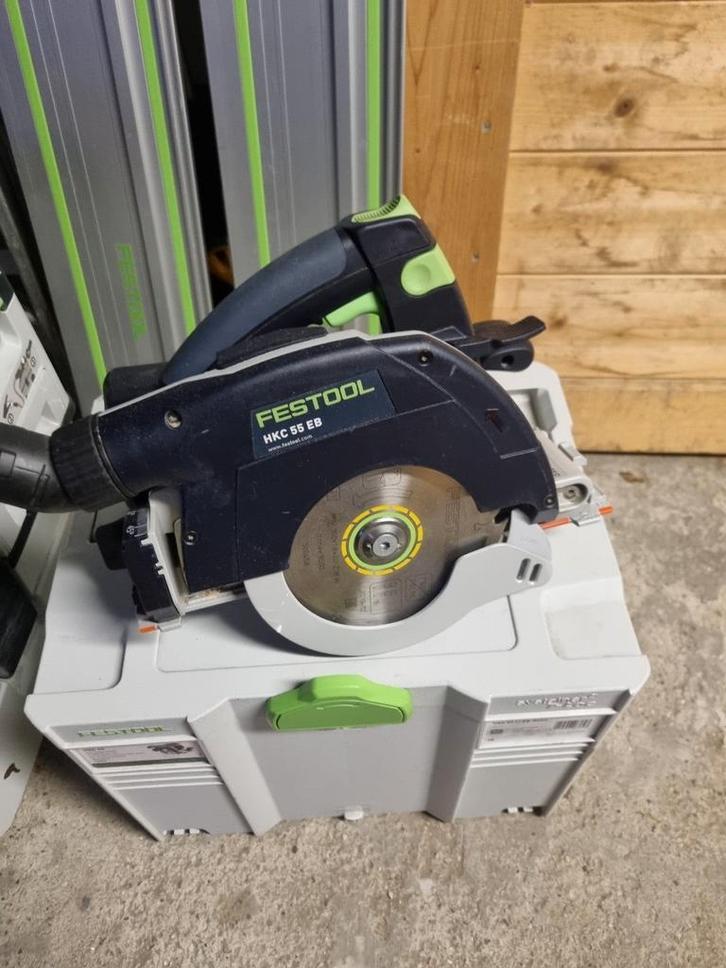 Festool HKC55EB handcirkelzaag 2x 5 ah accu lader 2x rails, Doe-het-zelf en Verbouw, Gereedschap | Zaagmachines, Ophalen