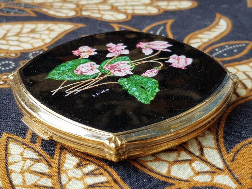 Vintage compact of poederdoos uit Engeland van Stratton., Ophalen of Verzenden