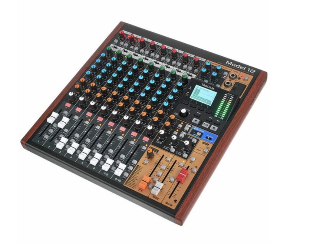 Tascam Model 12, Ophalen of Verzenden, Zo goed als nieuw, 10 tot 20 kanalen