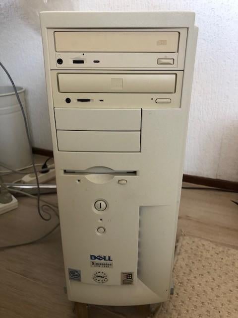 Dell Dimension XPS T600, Computers en Software, Vintage Computers, Ophalen