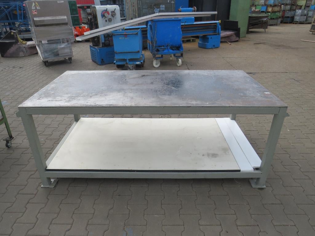 lastafel werkbank werktafel met extra opbergplank, Doe-het-zelf en Verbouw, Ophalen, Gebruikt, Lastafel, Zandhaarweg