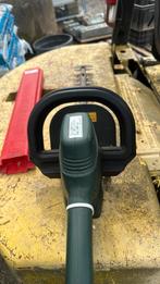 Metabo heggenschaar! Type hs.8144 s, Ophalen, Zo goed als nieuw, Elektrisch