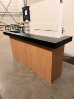 Maatwerk balie, Ophalen, Zo goed als nieuw