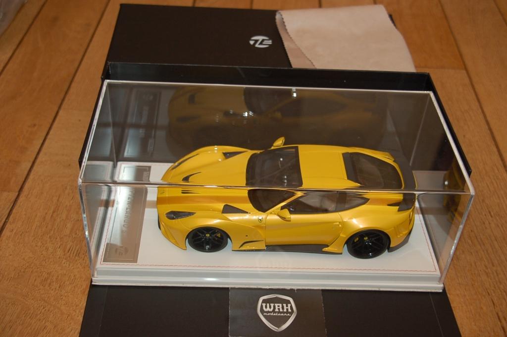 1:18 FERRARI F12 N LARGO NOVITEC giallo TE models LTD20 WRH, Hobby en Vrije tijd, Modelauto's | 1:18, Verzenden, Zo goed als nieuw