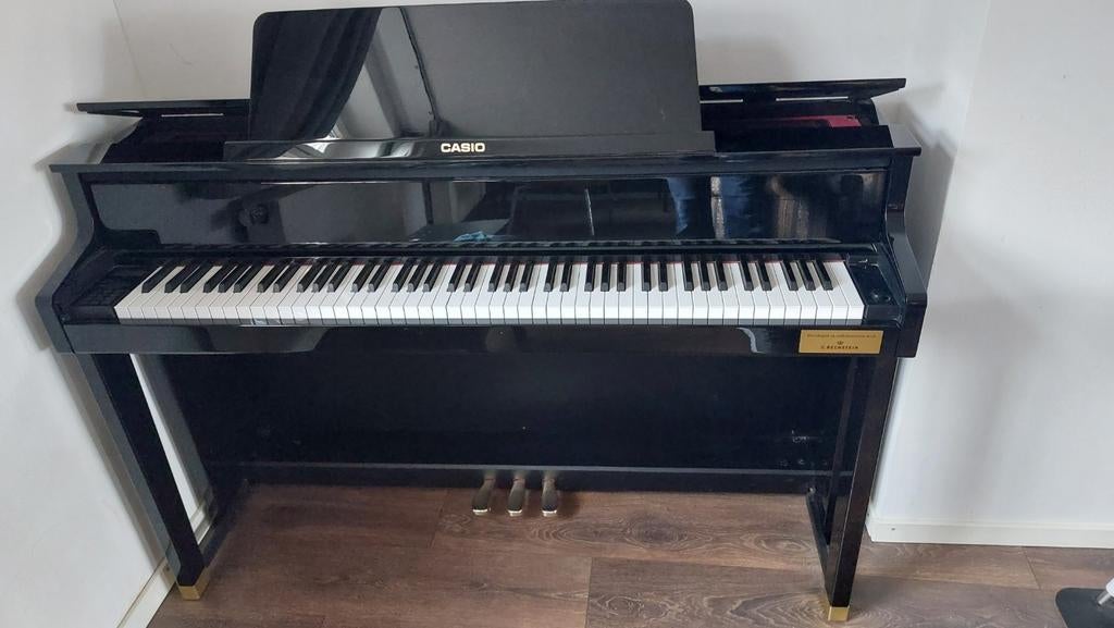 Casio GP-500 digitale piano, wegens beëindigen hobby., Muziek en Instrumenten, Piano's, Zwart, Ophalen of Verzenden, Zo goed als nieuw