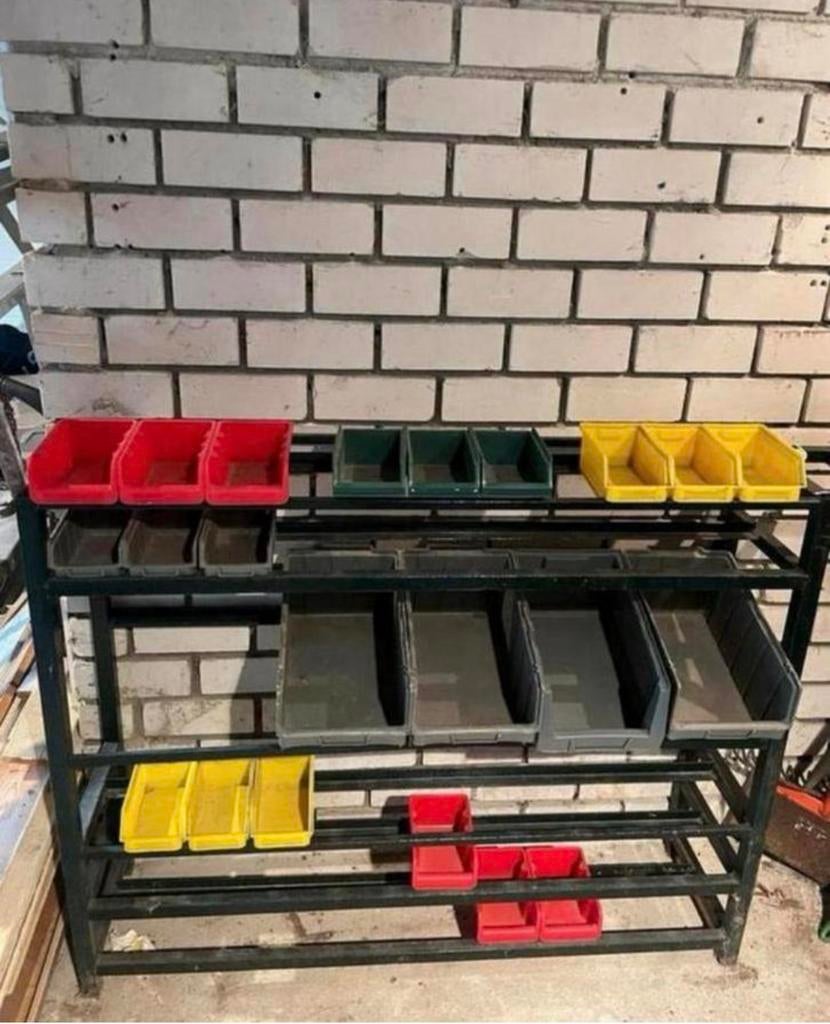 Rek voor gereedschap / opberg rek met bakjes, Doe-het-zelf en Verbouw, Gereedschapskisten, Ophalen, Gebruikt