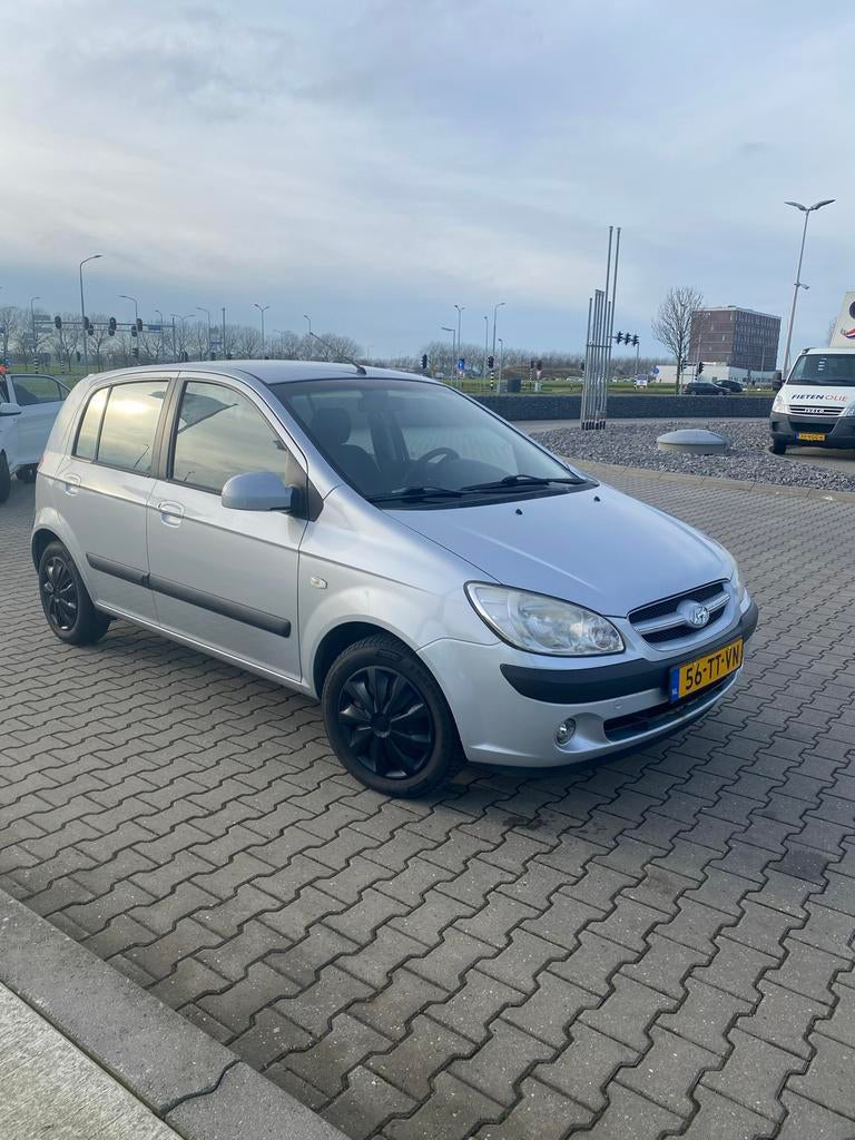 Hyundai Getz 1.4 5DRS 2007 – Zuinig & Betrouwbaar (APK 2027), Auto's, Voorwielaandrijving, 40 €/maand, Zwart, 4 cilinders