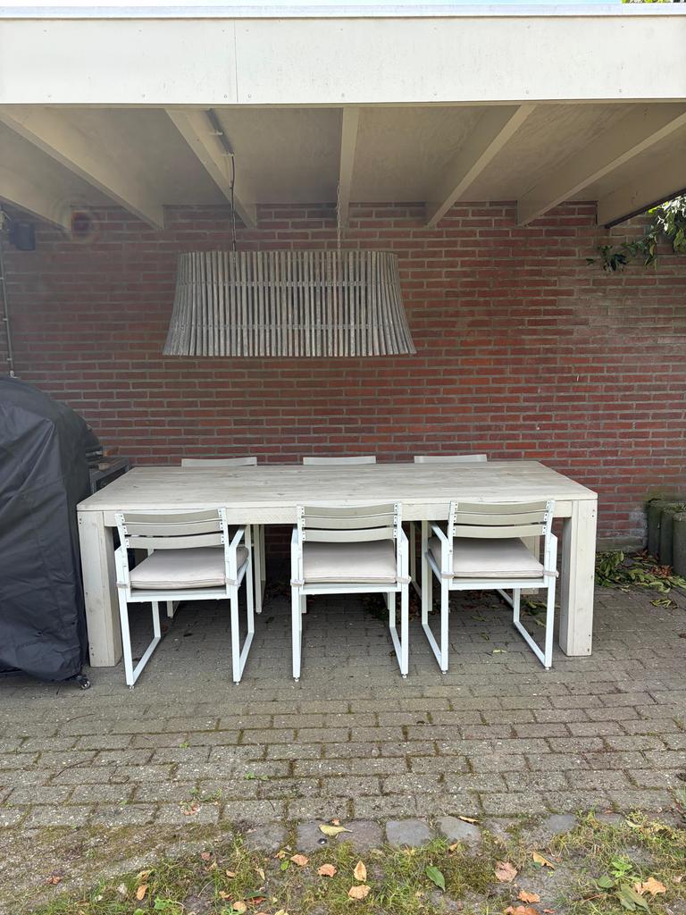 Buiten zit set met stalen stoelen en houten tafel, Ophalen, Gebruikt, Eettafel, 6 zitplaatsen