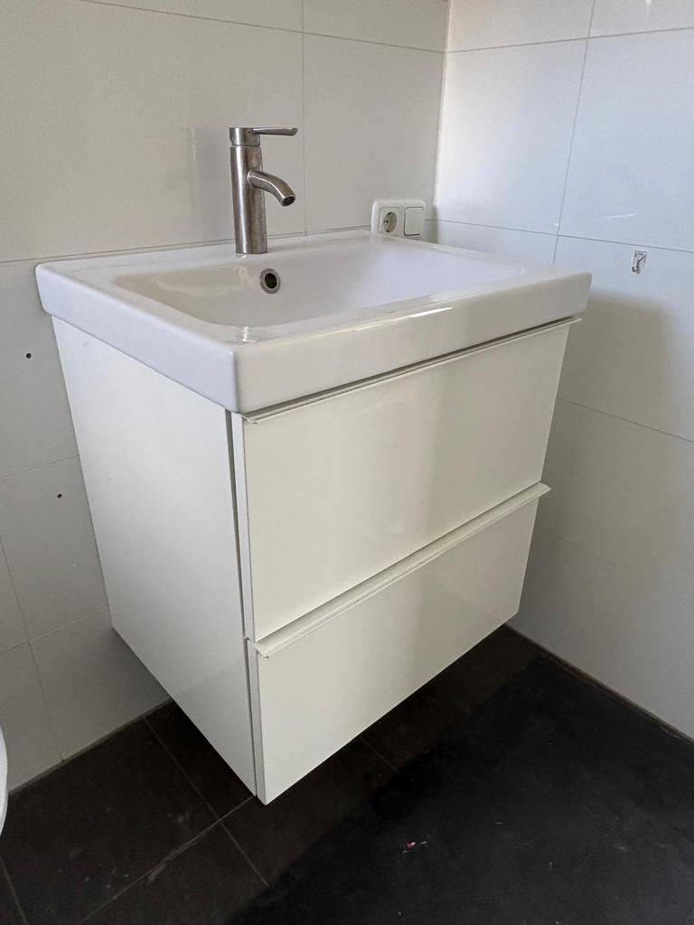 Wastafel met onderkast en spiegelkast, Huis en Inrichting, Badkamer | Badkamermeubels, Gebruikt, Wastafelkast, Minder dan 100 cm