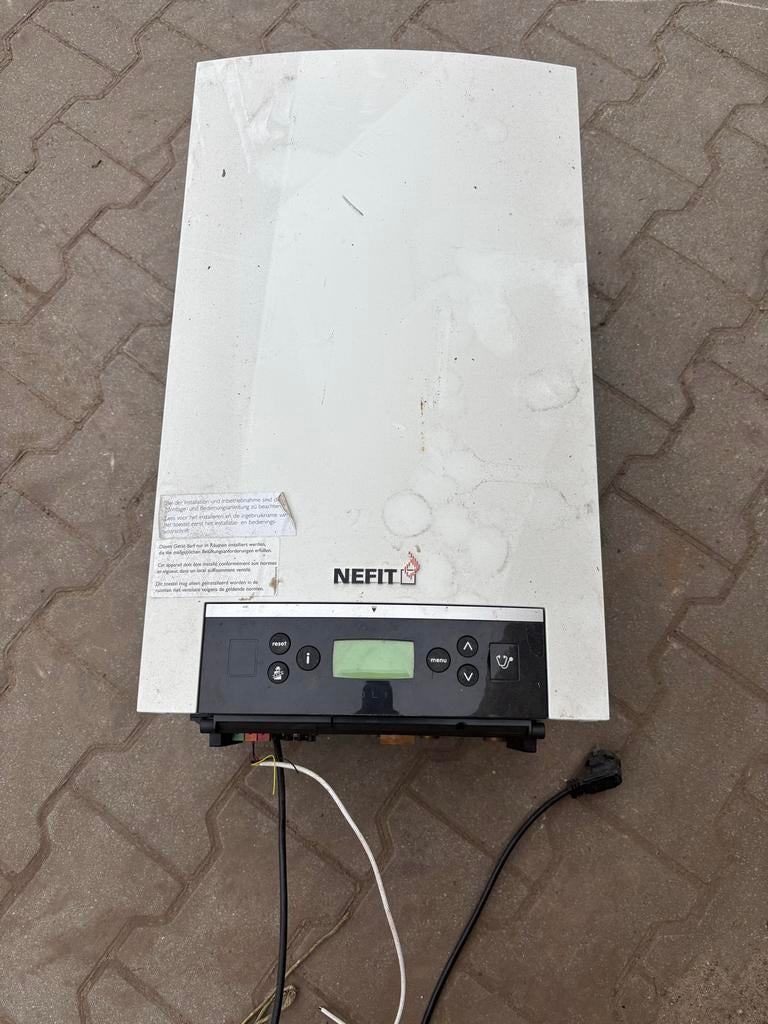 Nefit CV-ketel - Goed werkende combiketel, Ophalen, 30 tot 80 cm, Gebruikt, Hoog rendement (Hr)