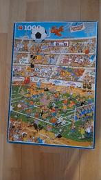 TOTAAL VOETBAL JAN VAN HAASTEREN 1000 STUKJES, Ophalen of Verzenden, 500 t/m 1500 stukjes, Gebruikt, Legpuzzel